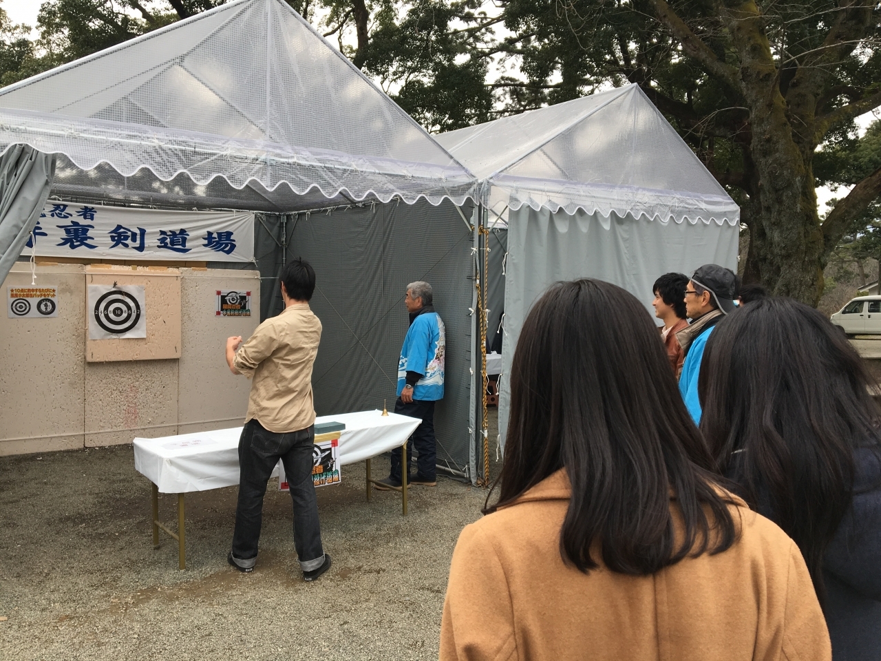 手裏剣投げ体験 スポット 体験 リトルトリップ小田原 小田原市観光協会